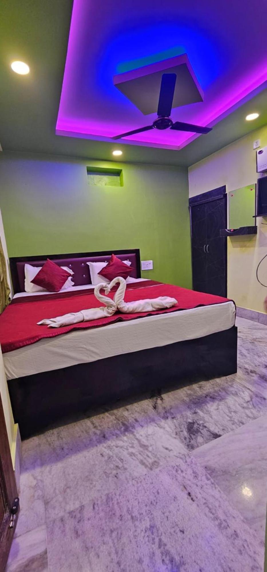 New Ashok Royal -near Sea Beach Best Choice Of Travellers By Morservices Puri