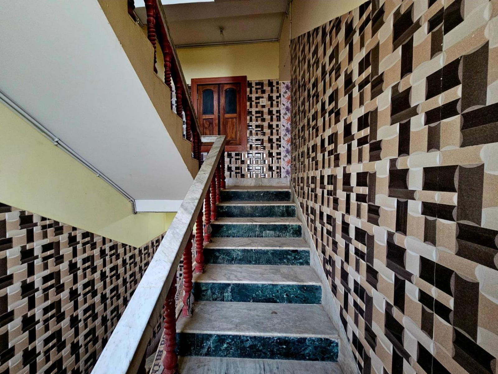 New Ashok Royal -near Sea Beach Best Choice Of Travellers By Morservices 3*