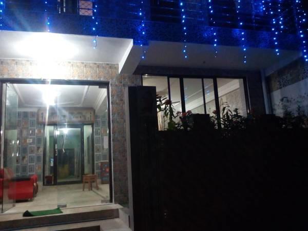 Hotel New Ashok Royal -near Sea Beach Best Choice Of Travellers By Morservices